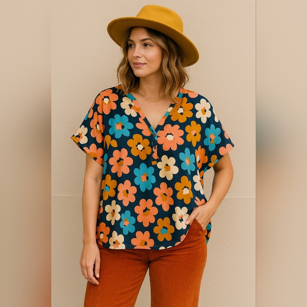 Izuria Women’s XL Oversized Floral Print Top 70s Inspired V-Neck‎ Short Sleeve